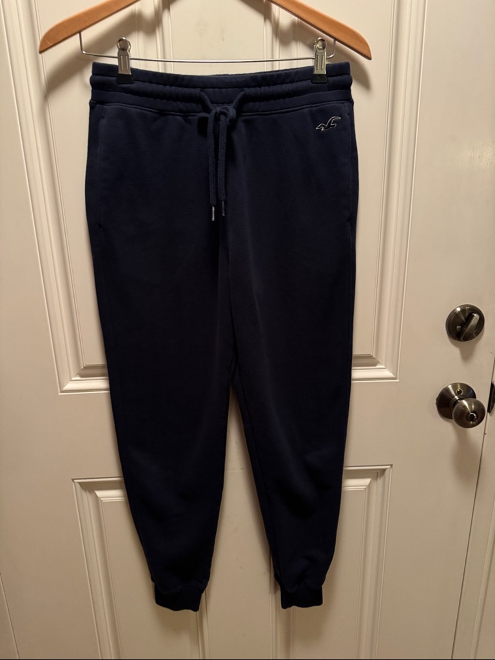 Hollister Men's Navy Drawstring Joggers
